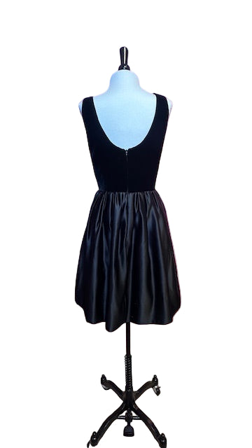 Catherine Regehr Vancouver - Black Silk Velvet Sleeveless Dress S