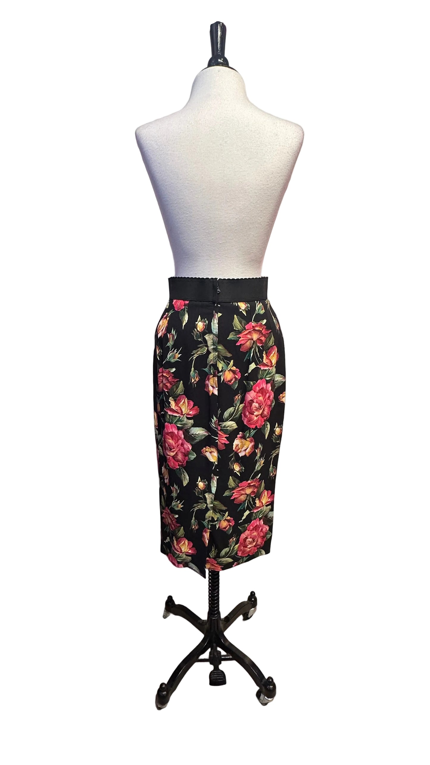 DOLCE & GABBANA - Black Pink Floral Print Pencil Skirt - 36