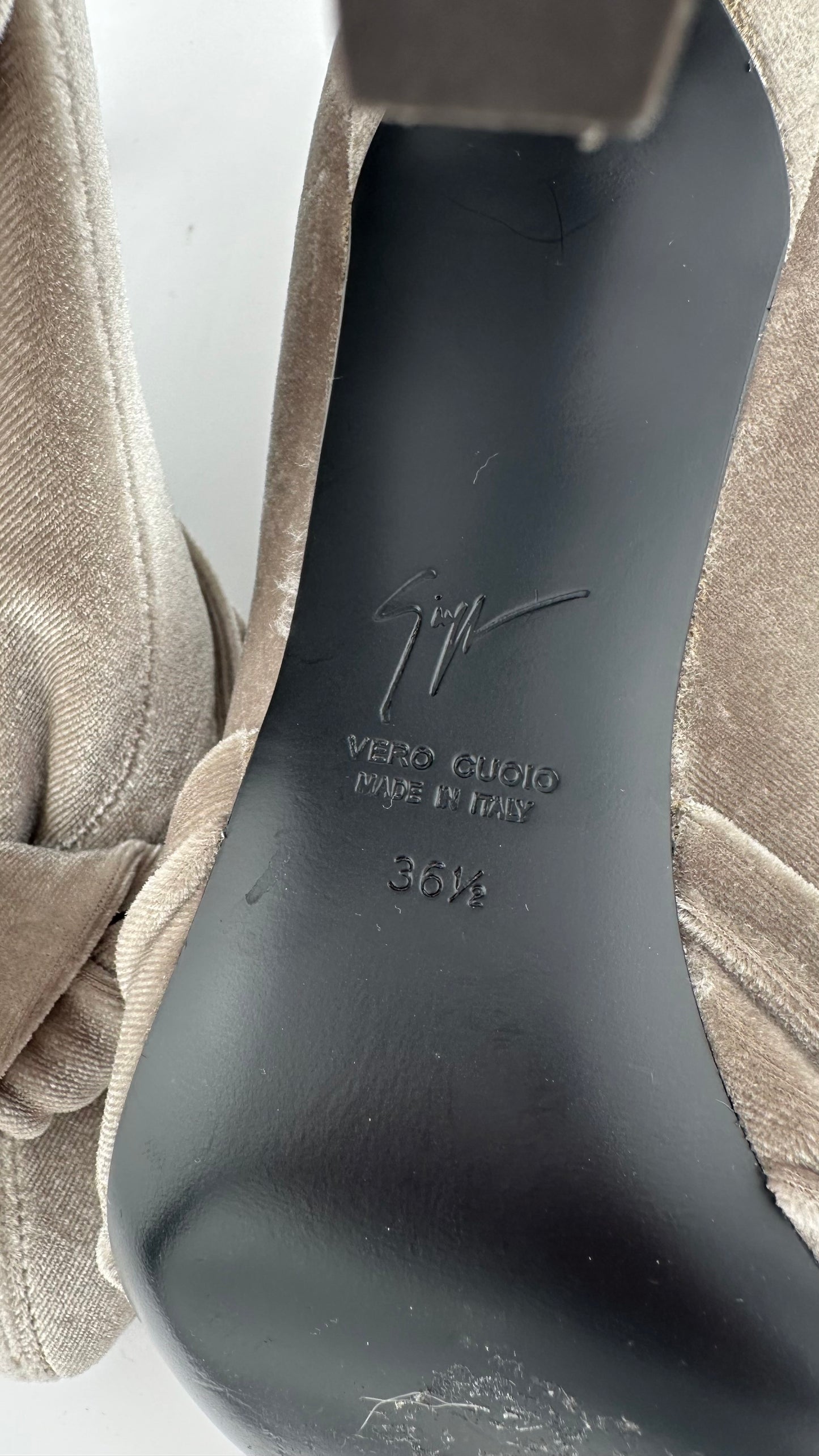 Giuseppe Zanotti - Silver Sock Heel - 36.5