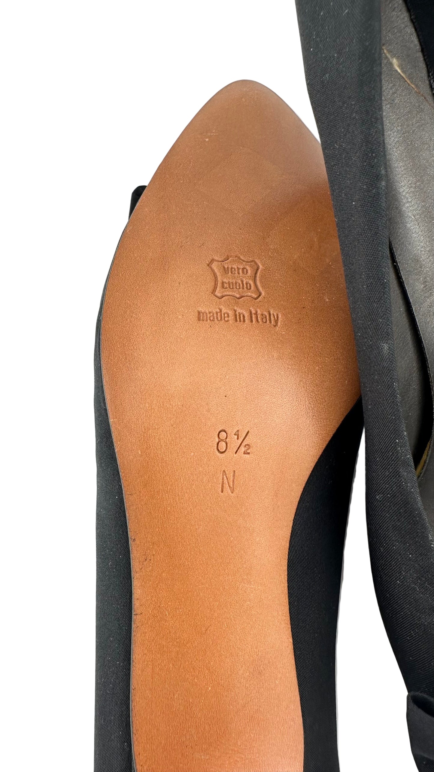 Imagnin - Satin Heel - 8.5