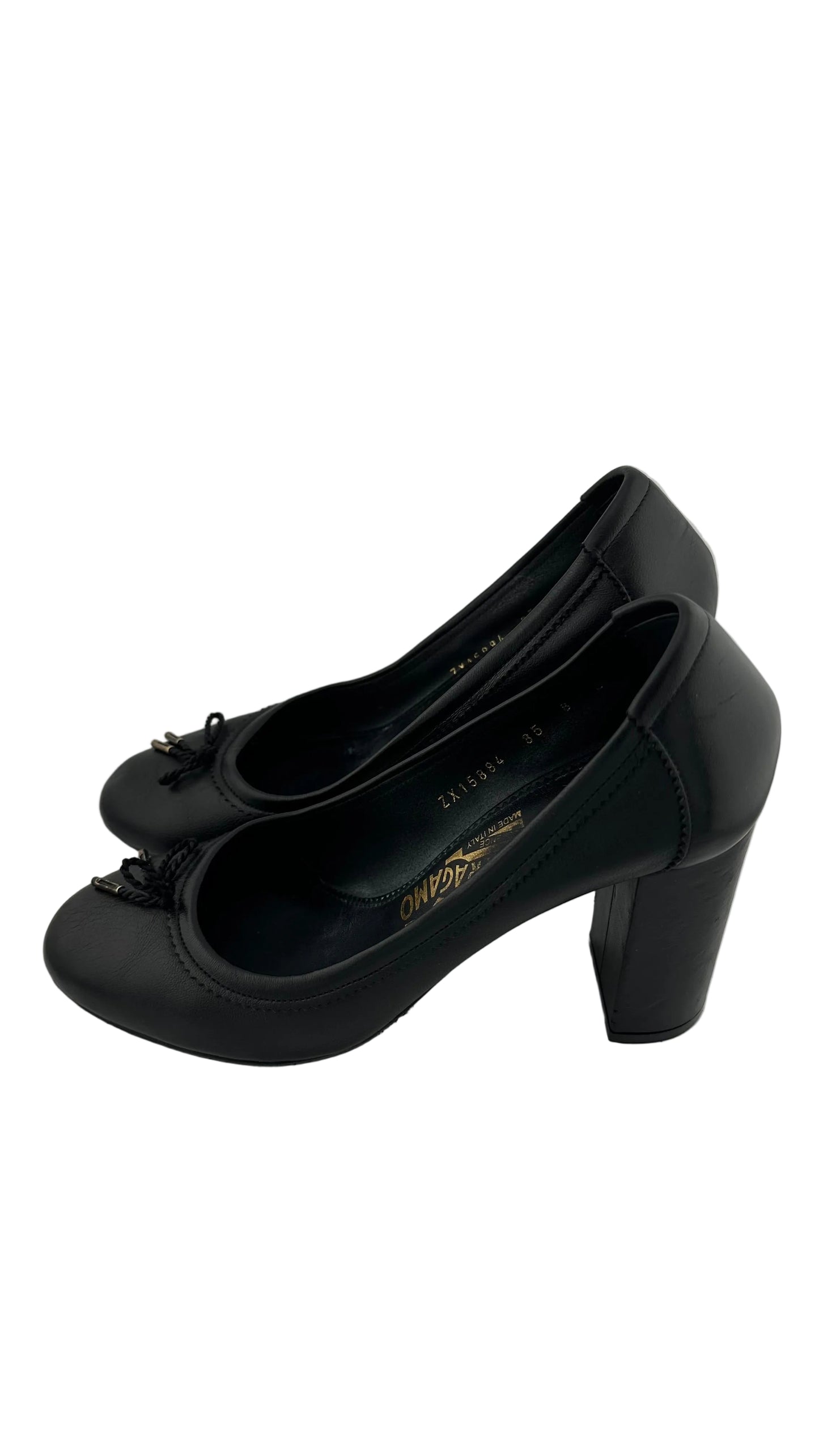 FERRAGAMO - Black Leather Heels - 39