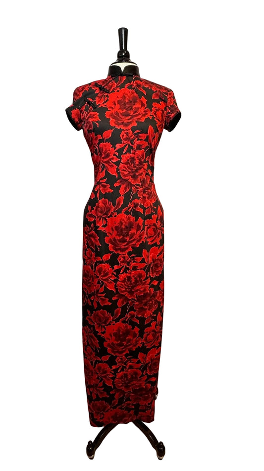 Shanghai Tang - Red/Black Floral Dress - Small