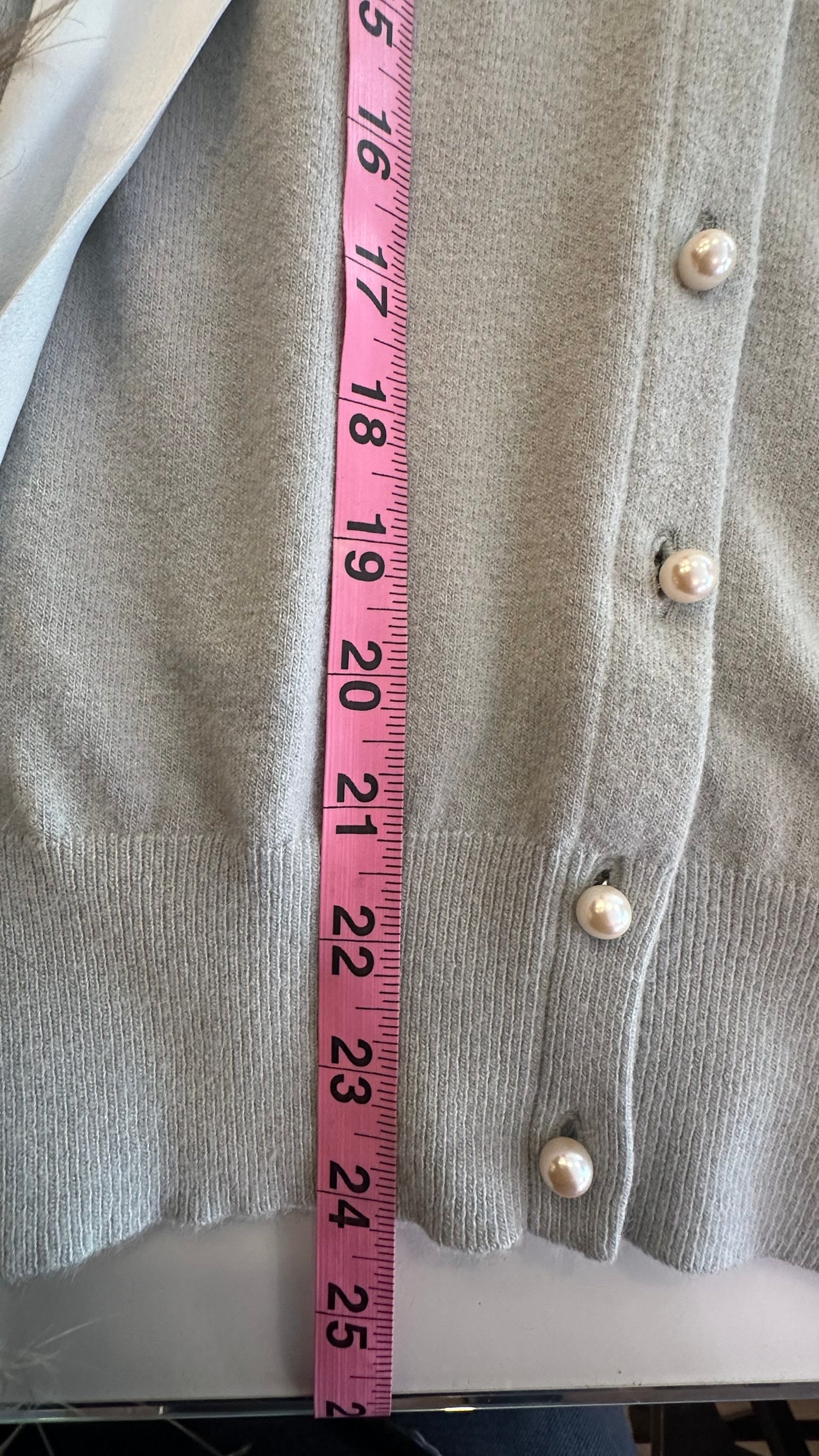 DOLCE & GABBANA - Seafoam Green Tie Pearl Button Cardigan - 44