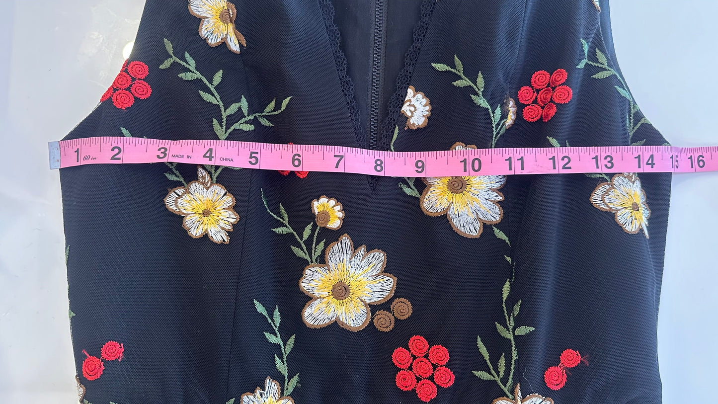 Alice + Olivia - Black Floral Embroidered Dress - 2