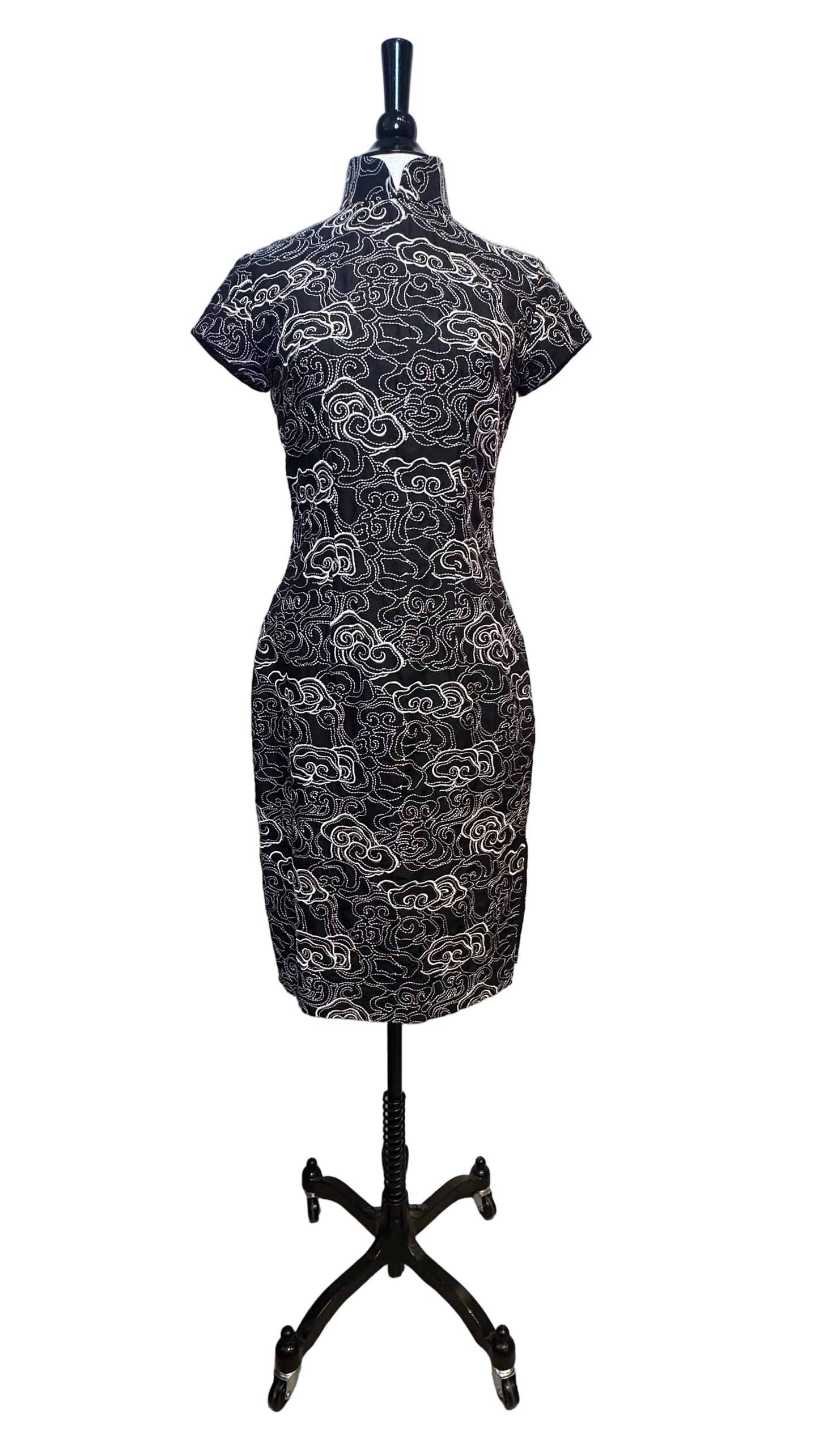Shanghai Tang - Vintage Black White Embroidered Cheongsam Dress - 6