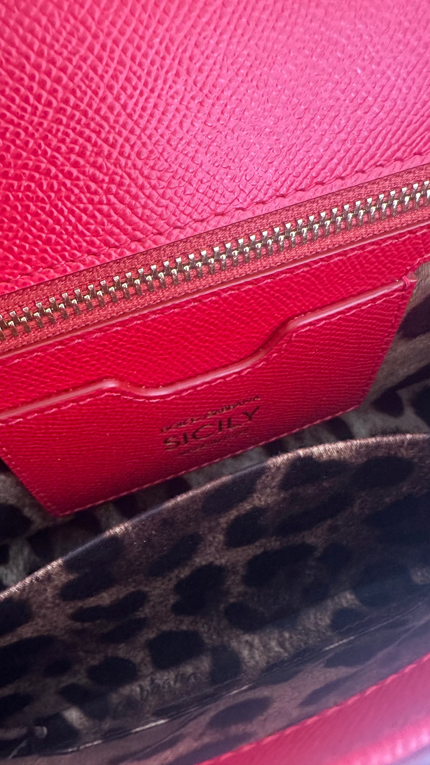 DOLCE & GABBANA - Sicily Medium Red Leather Handbag