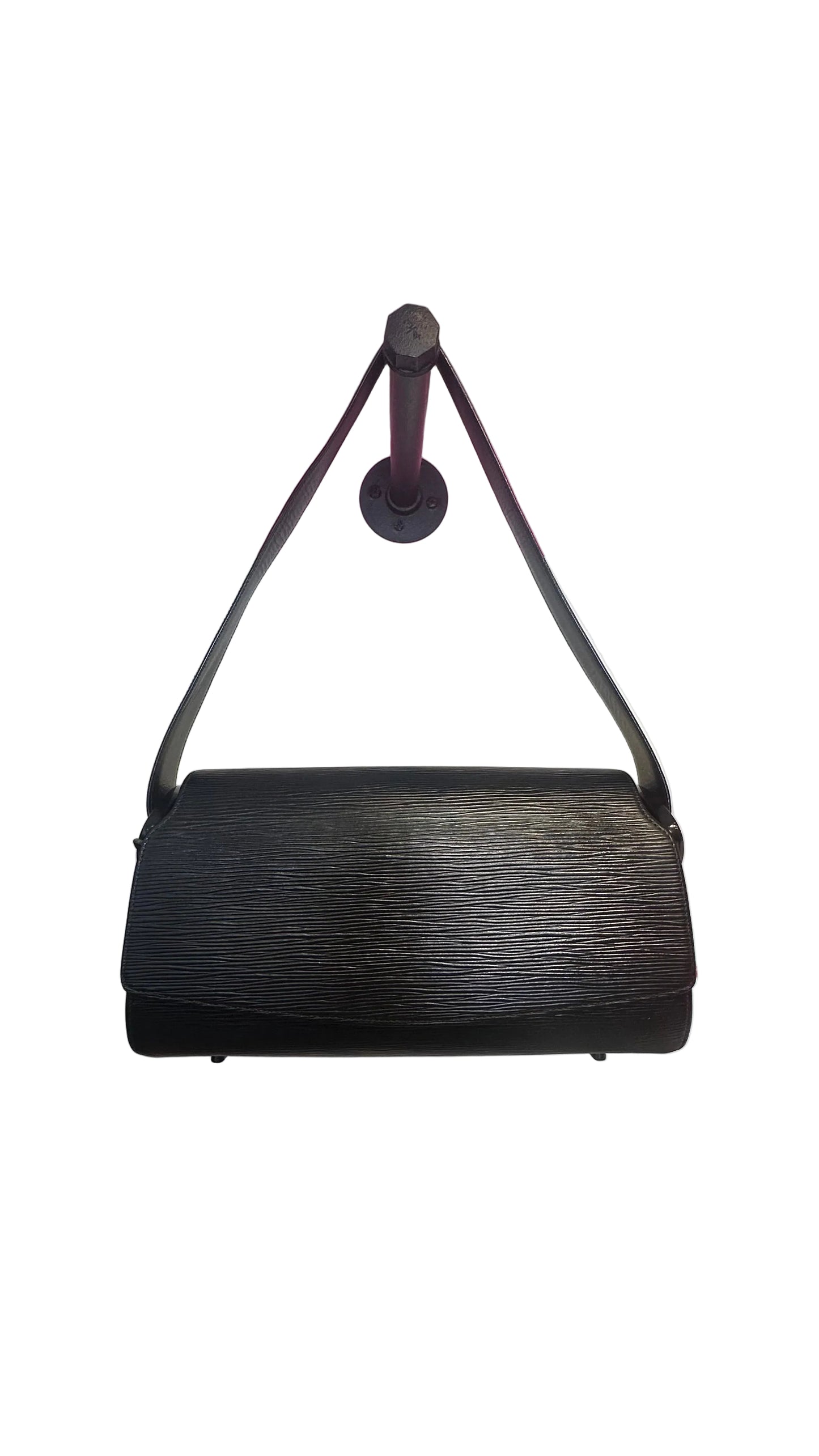 Louis Vuitton - VINTAGE Y2K Black Epi Leather Nocturne GM Shoulder Bag